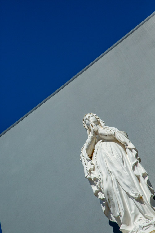 Statue of St Catherine Labouré